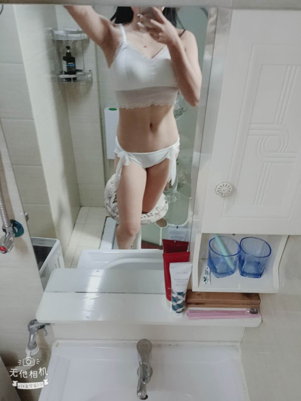 服务好的小姐姐